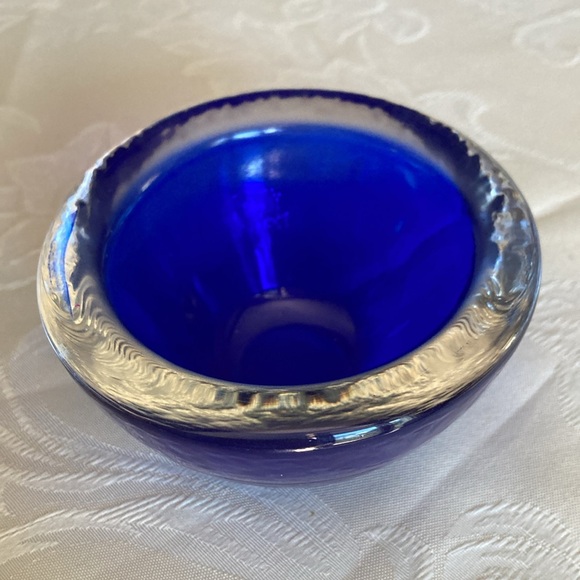 COBALT BLUE GLASS, lot of vase & 2 votive candle holders, sz in pics. $49 - Picture 10 of 13